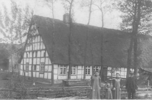 Stammhaus der Familie Kleine Klausing in Osterdamme um 1920 - the Klausing farm at Osterdamme about 1920
